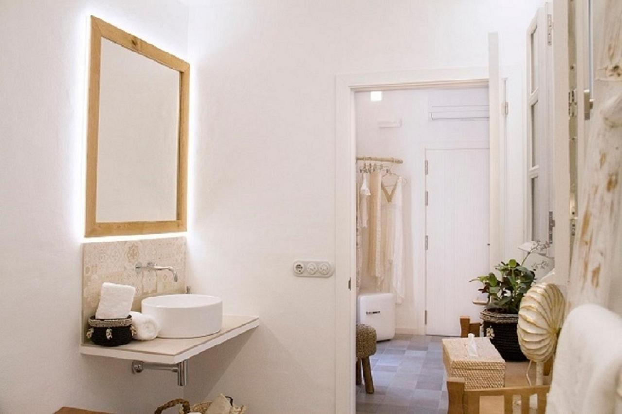 Infinito Hotel Boutique - Adults Only Ciutadella  Exterior photo